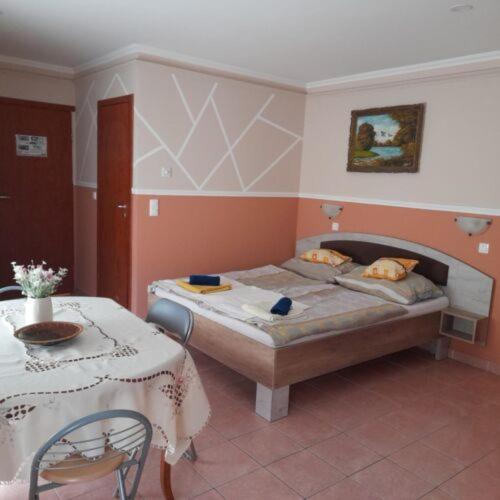 Andrea Apartman Hajduszoboszlo Ngoại thất bức ảnh