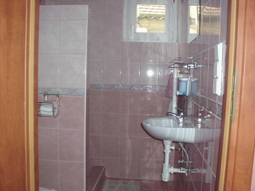 Andrea Apartman Hajduszoboszlo Ngoại thất bức ảnh